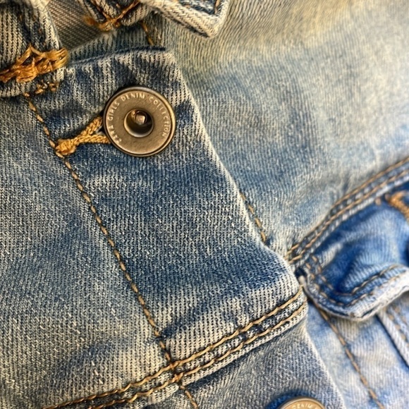 Zara youth size 8 medium blue freyed style jean denim jacket - Picture 7 of 9